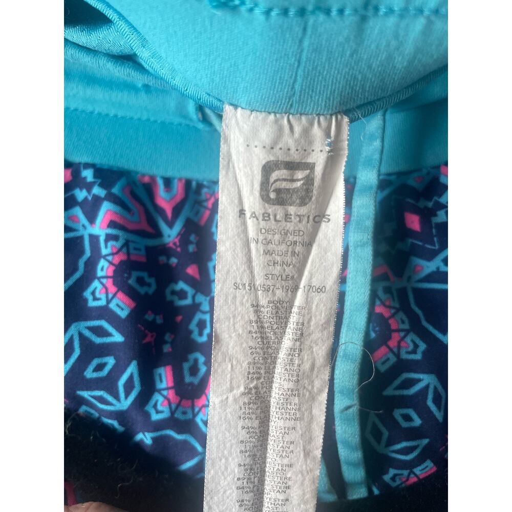 Fabletics Running Shorts With Geometric Pattern - image 4